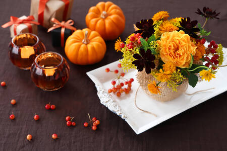 Kytice podzimních květin