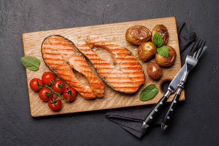 Fried salmon steaks with potatoes